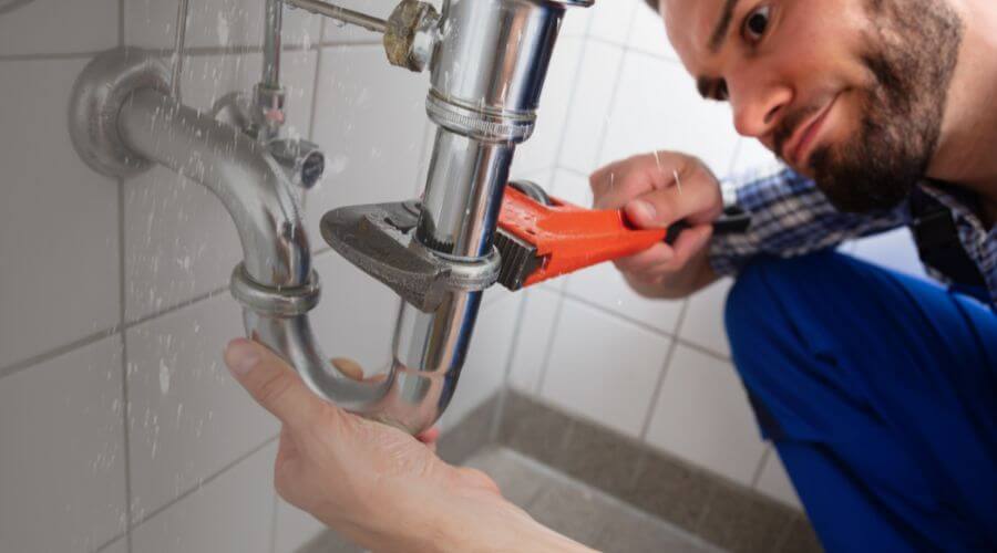 Expert burst pipe repair services in South Gibson, PA